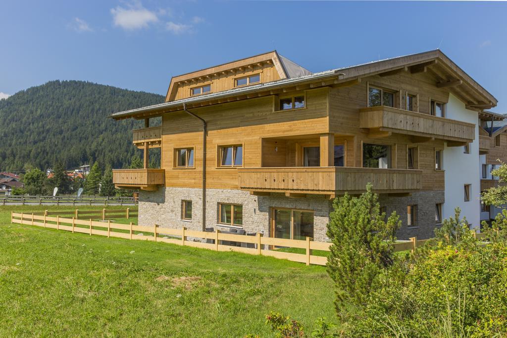 Princess Bergfrieden Aparthotel Seefeld in Tirol Exteriör bild